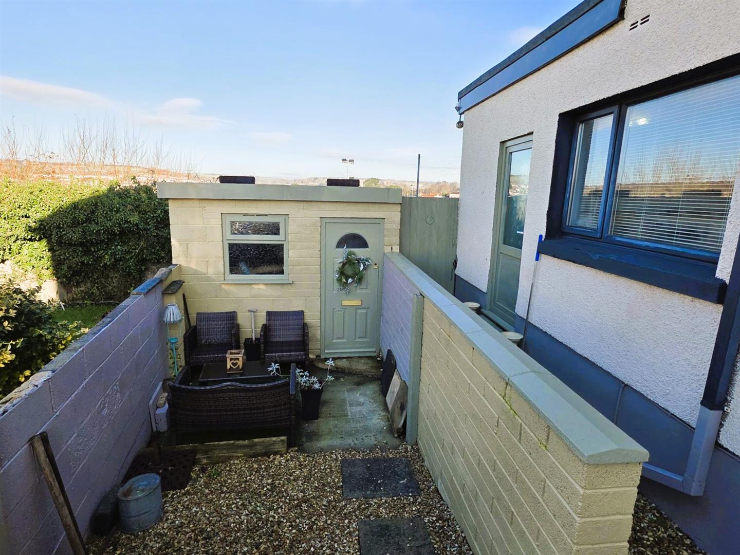 Stebonheath Terrace, Llanelli, SA15 1NE